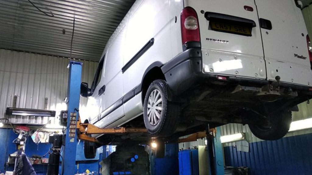 Cost Effective Commercial Vehicle Repair | Cost-Effective Repairs for Commercial Vehicles | GIASR